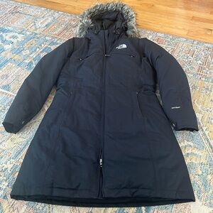 The North Face Arctic Down Parka Hyvent